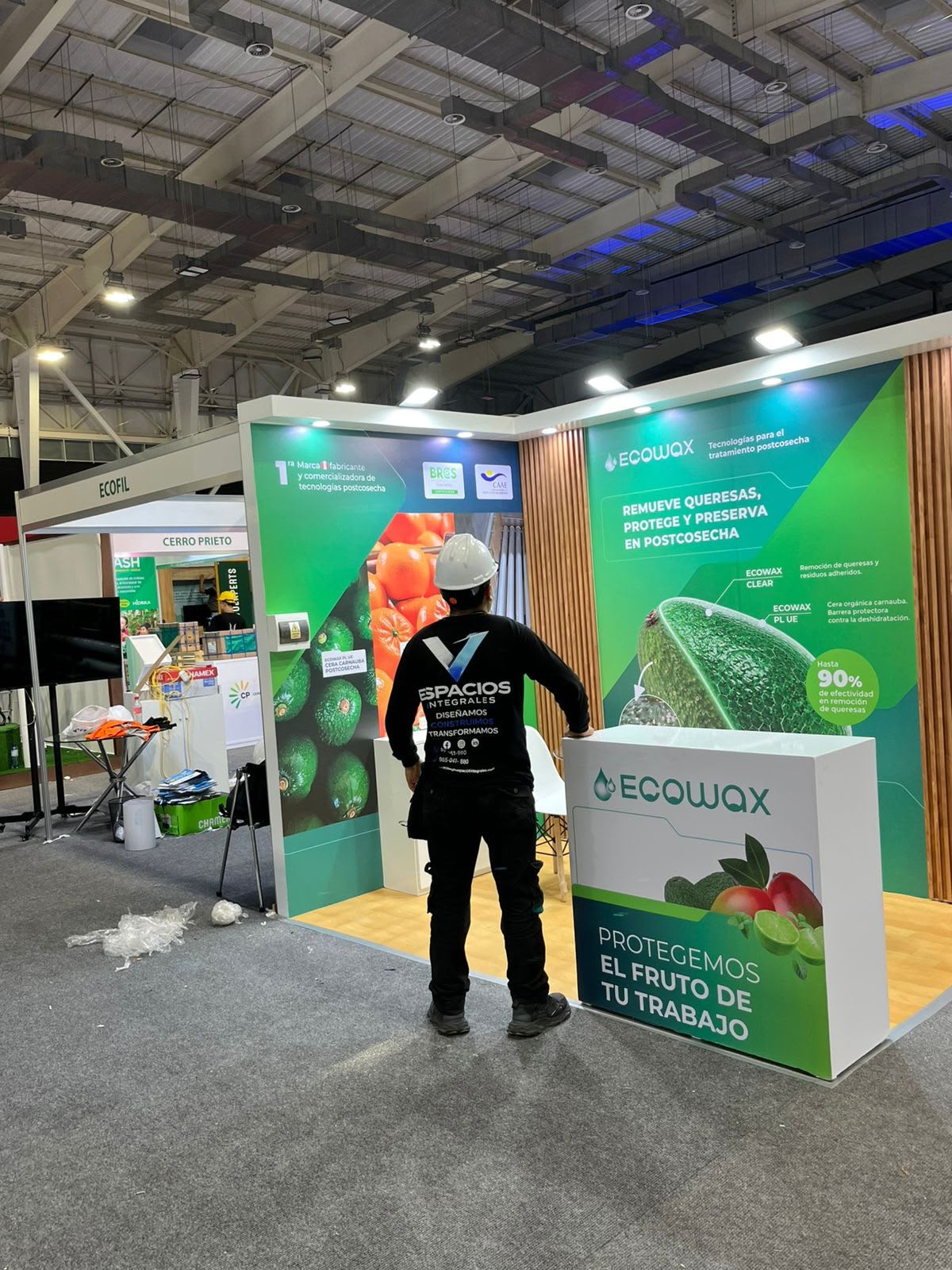 Stand Ecowax implementado por V Espacios Integrales